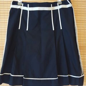 ANTHROPOLOGIE Sitwell Black w/Tan Piping Skirt EUC